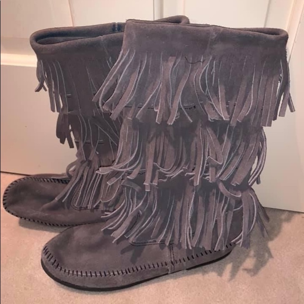 Minnetonka Boots 
Gray